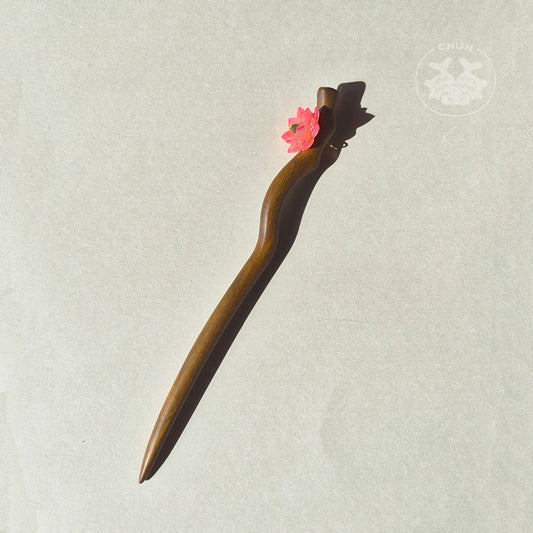 Lotus Stick (No Fish Charm)