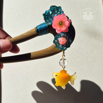 Pond U-pin (No Fish Charm)