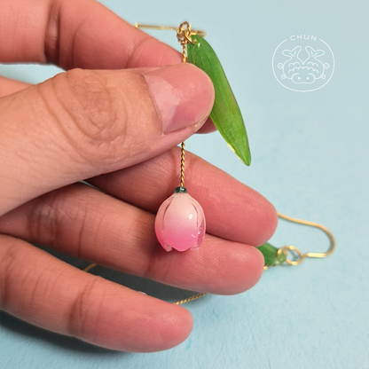 Tulip Earrings
